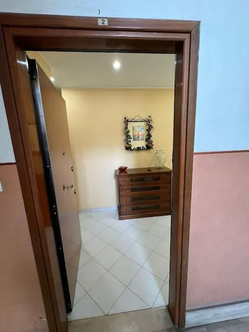 5 Terre Express Holiday House - Migliarina Isola  Apartment