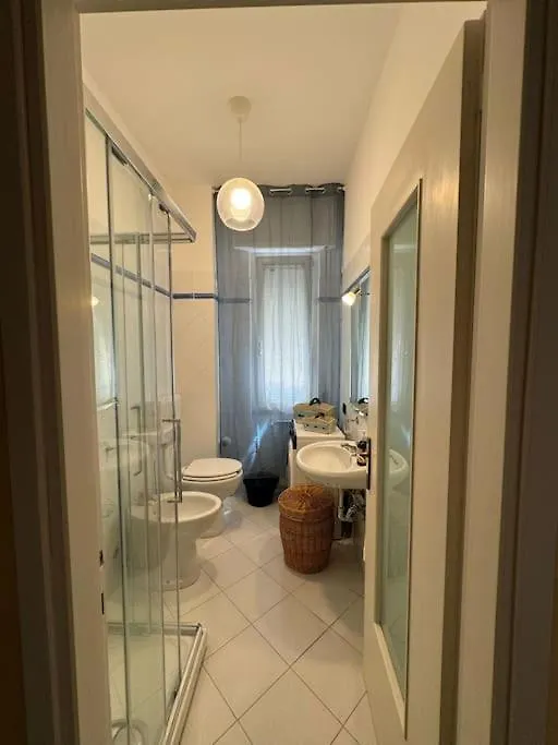 5 Terre Express Holiday House - Migliarina Isola  Italy