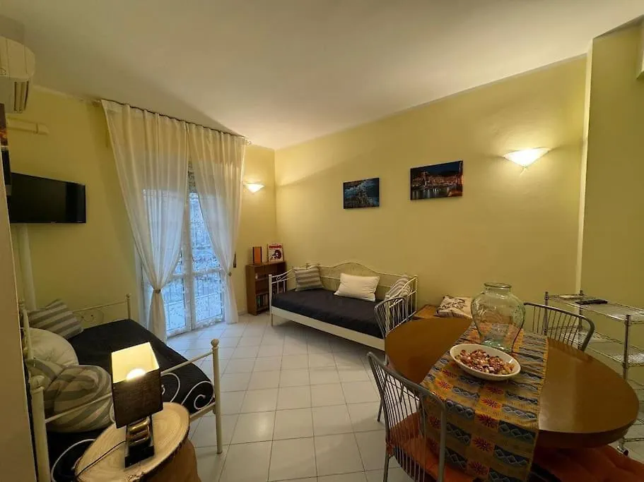 Apartment 5 Terre Express Holiday House - Migliarina Isola